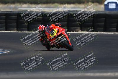 media/Jul-19-2025-TrackDaz (Sat) [[ff1509a44a]]/A Group/12pm (Turn 1)/